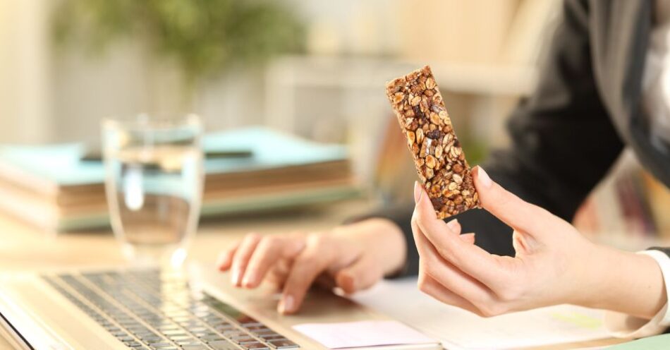 evitar-picoteo-trabajo